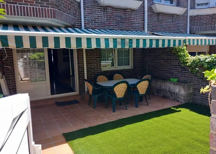 Adosado A 100 Mts Playa Casa de Férias *