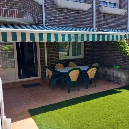 Adosado A 100 Mts Playa Vakantiehuis *